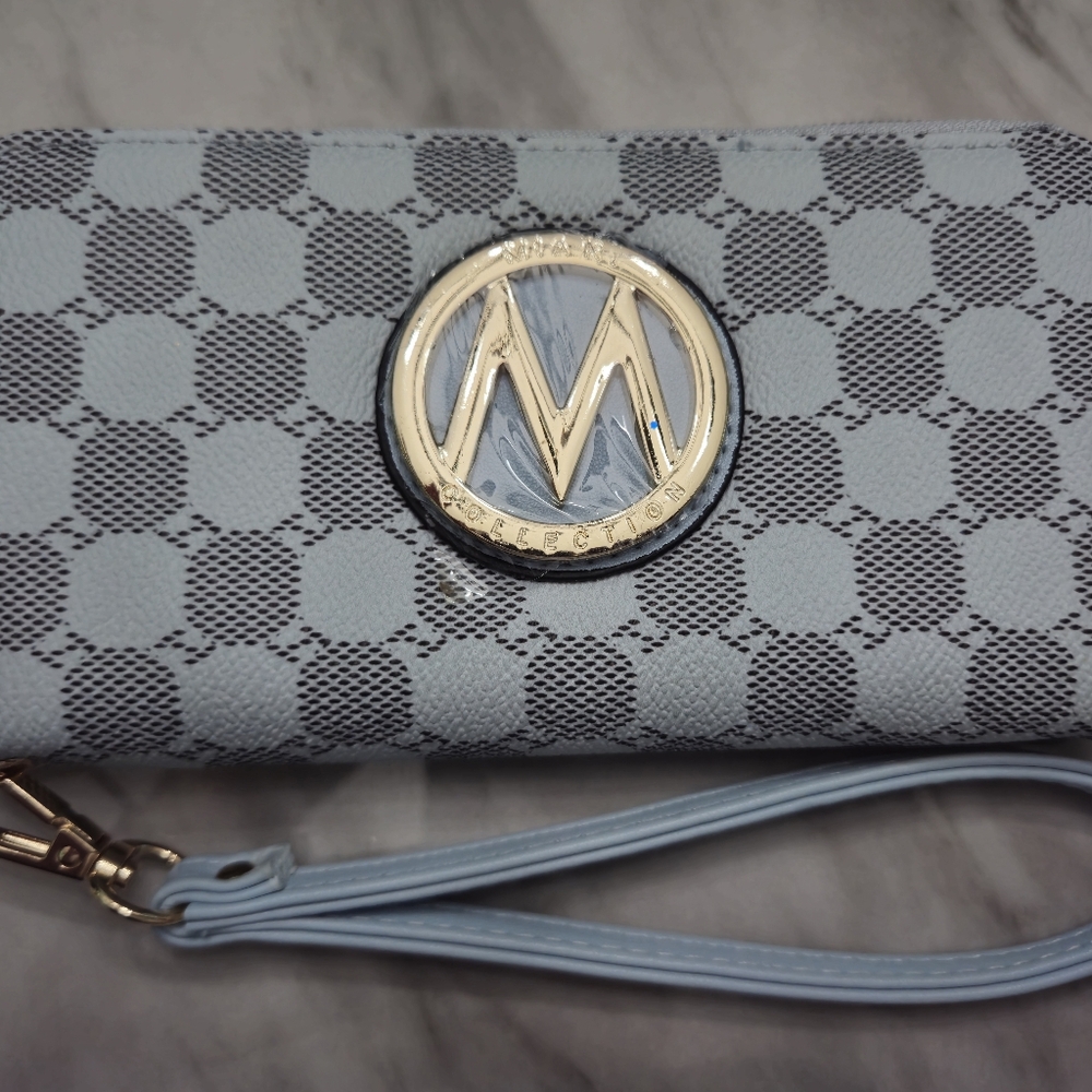 Mia K. Collection Gray Wristlet Wallet